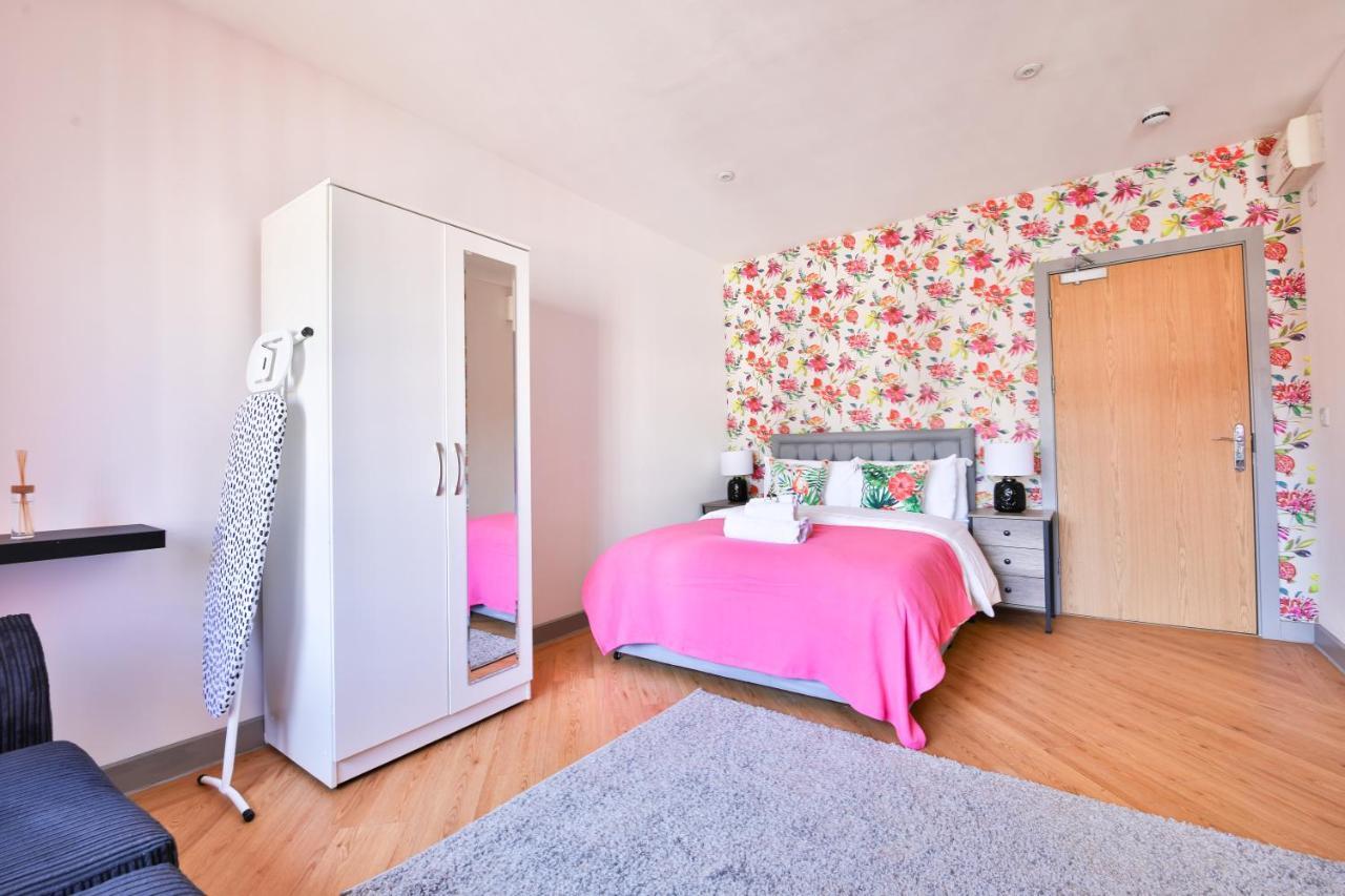 Princess Lofts City Centre Studios With Nespresso Coffee Machines & New Fast Wifi By Stayright Swansea Buitenkant foto