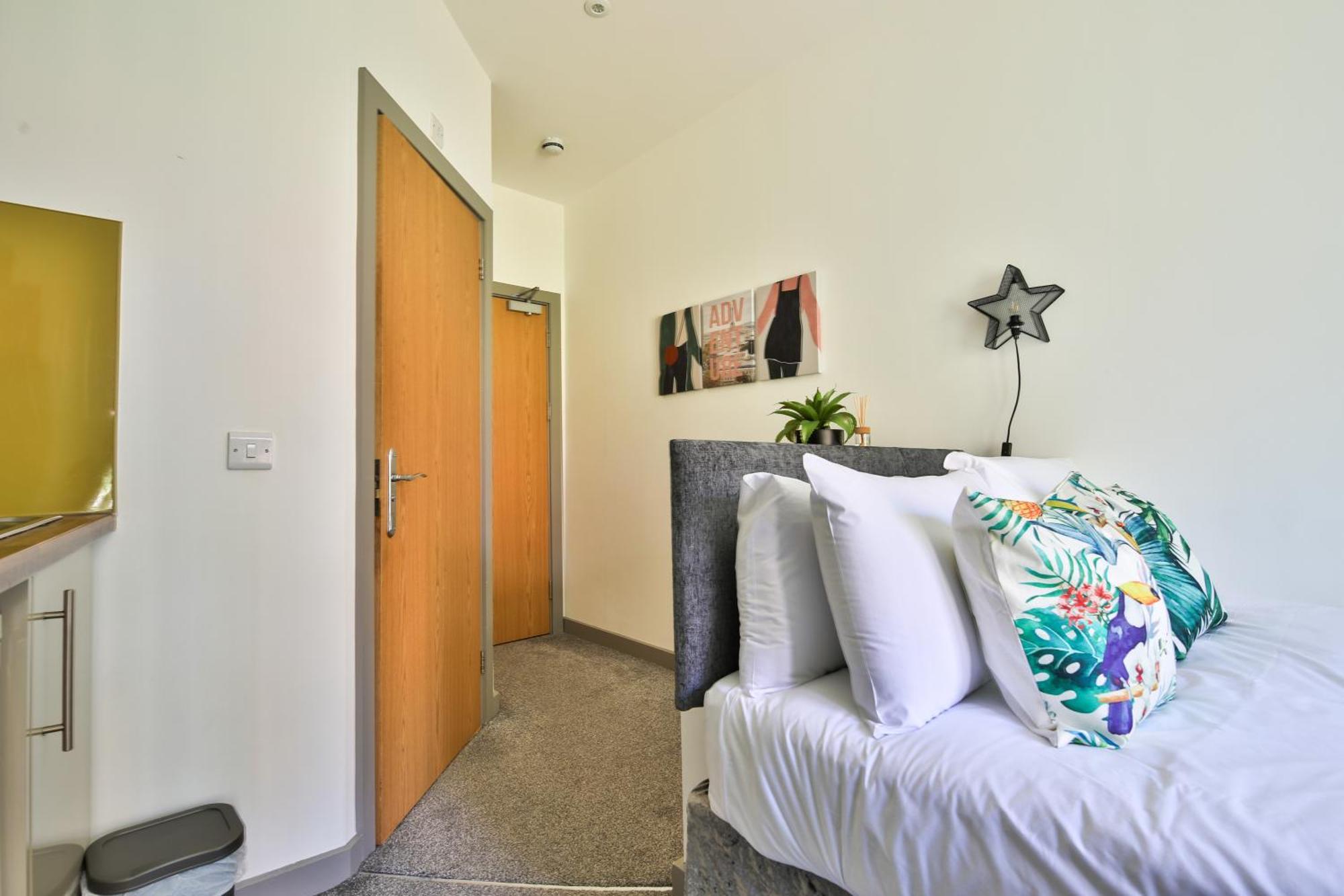 Princess Lofts City Centre Studios With Nespresso Coffee Machines & New Fast Wifi By Stayright Swansea Buitenkant foto