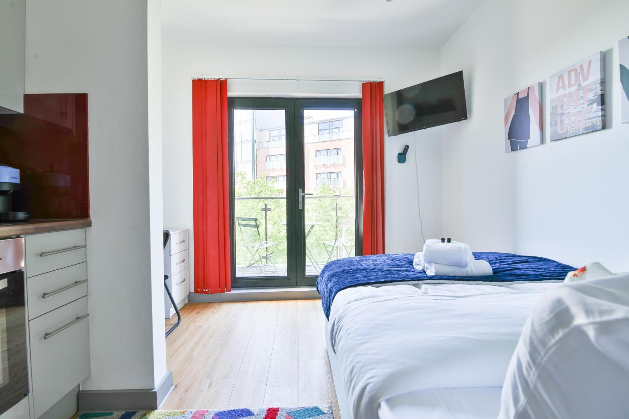 Princess Lofts City Centre Studios With Nespresso Coffee Machines & New Fast Wifi By Stayright Swansea Buitenkant foto